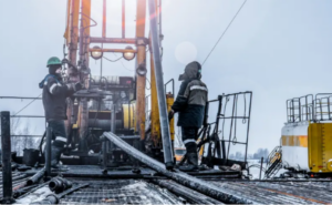 How Should Wellhead Tools Handle Acidizing Operations?